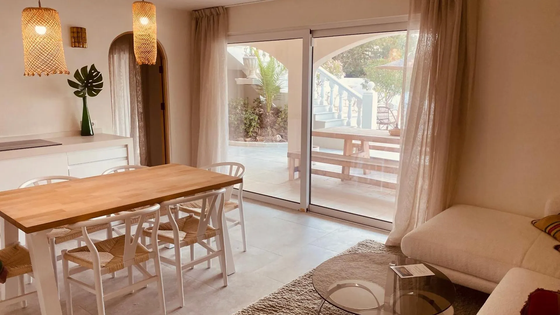 Great Beachside Villa With Private Pool La Cala De Mijas Spain