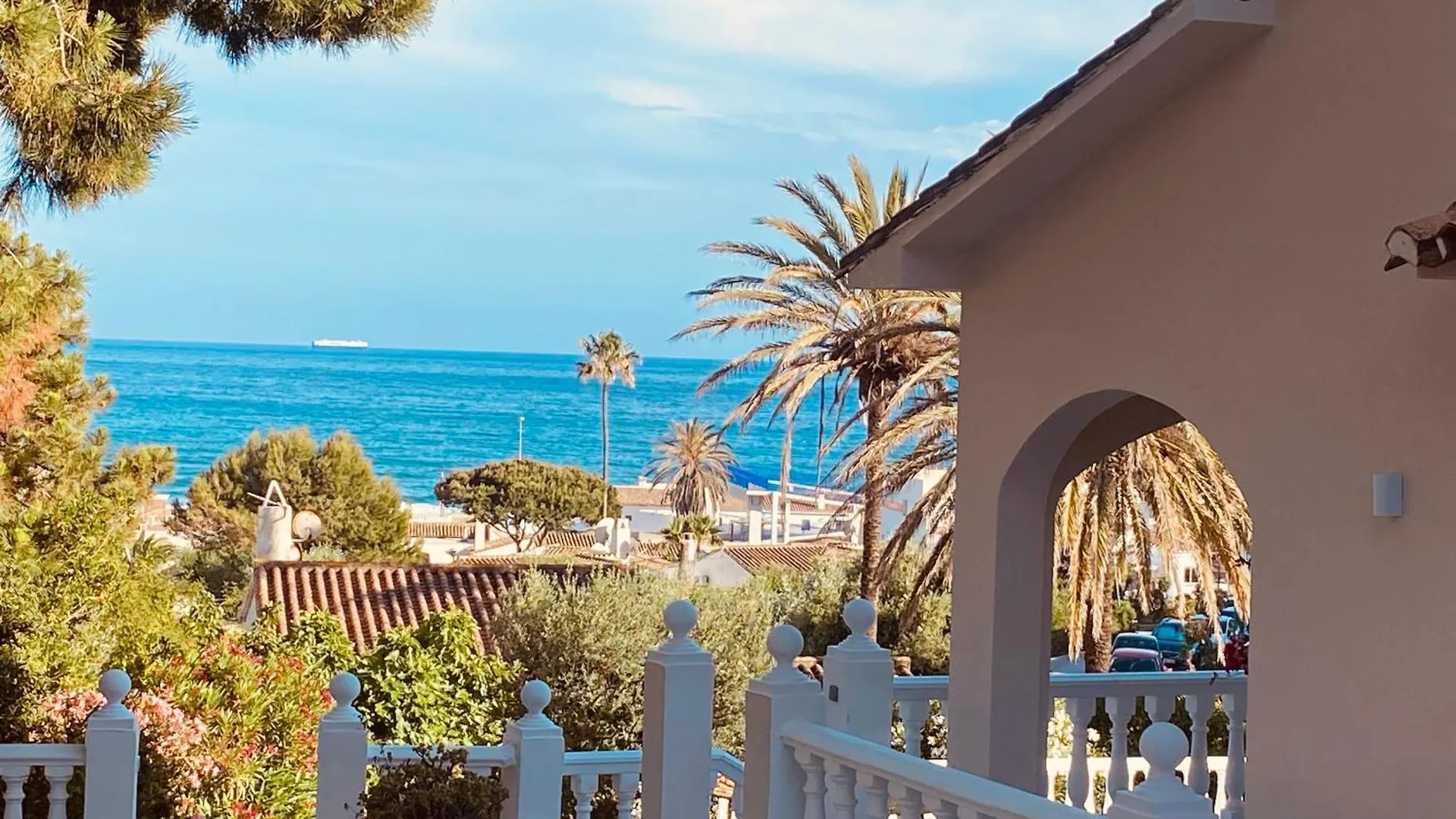 Great Beachside Villa With Private Pool La Cala De Mijas Spain