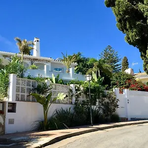  Villa Oasis Sea View 3 Bed Private Heated Pool - By Solrentspain